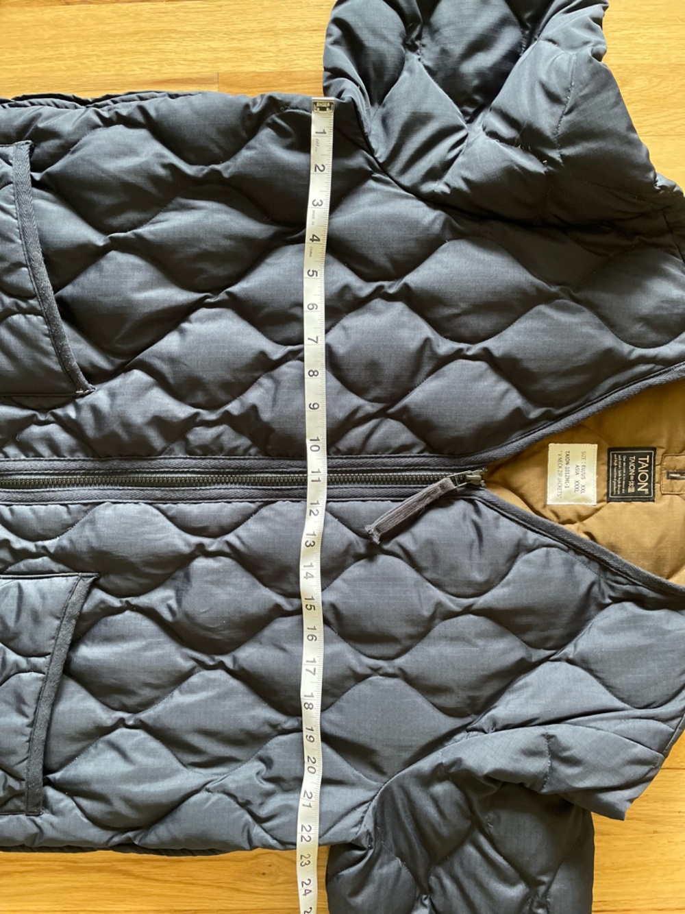 Taion down jacket - Picture 9 of 9